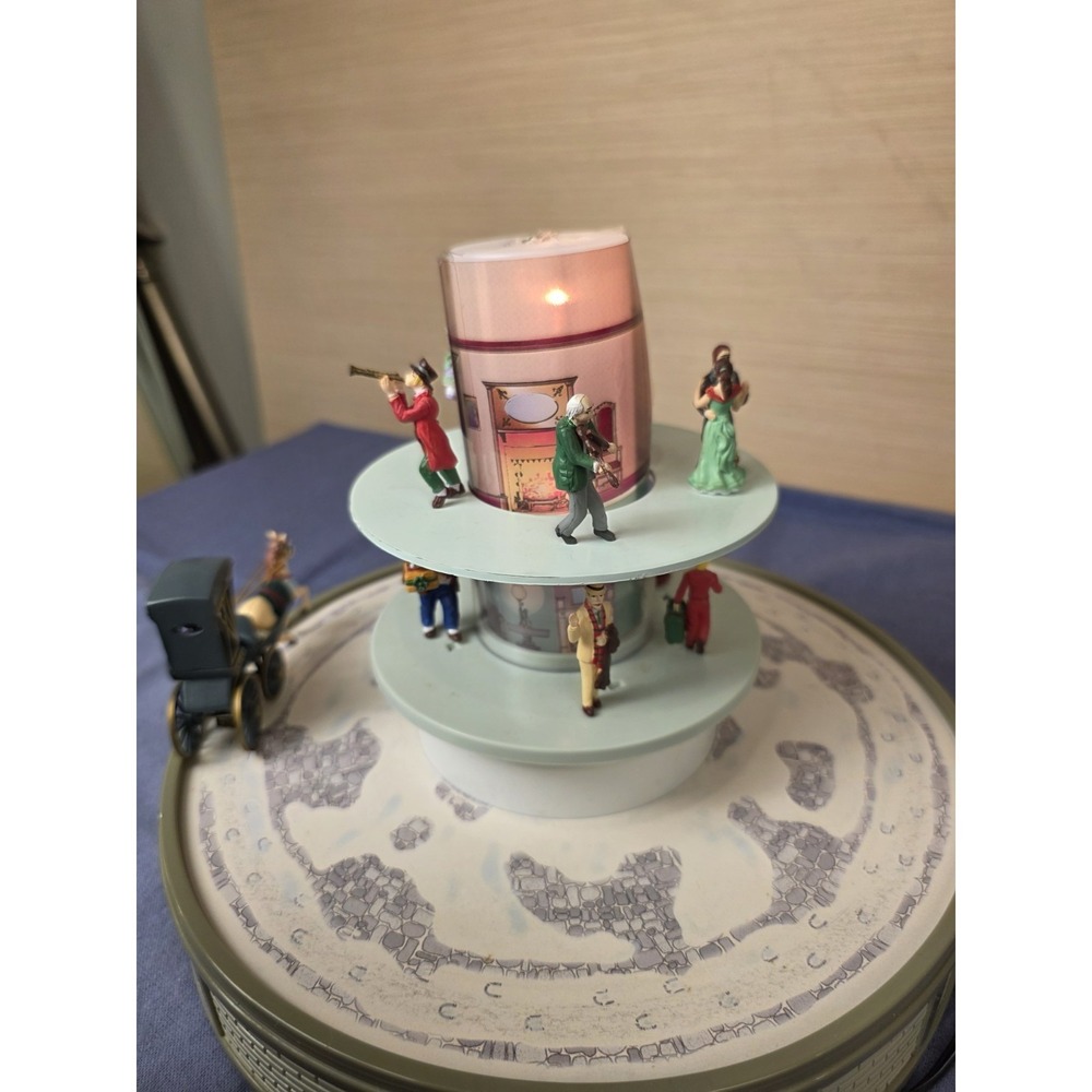 Mr Christmas Holiday In Motion Hotel Plays 30 Songs Works See Video Manual
